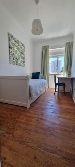 Homestay Coliving In Center Long-term