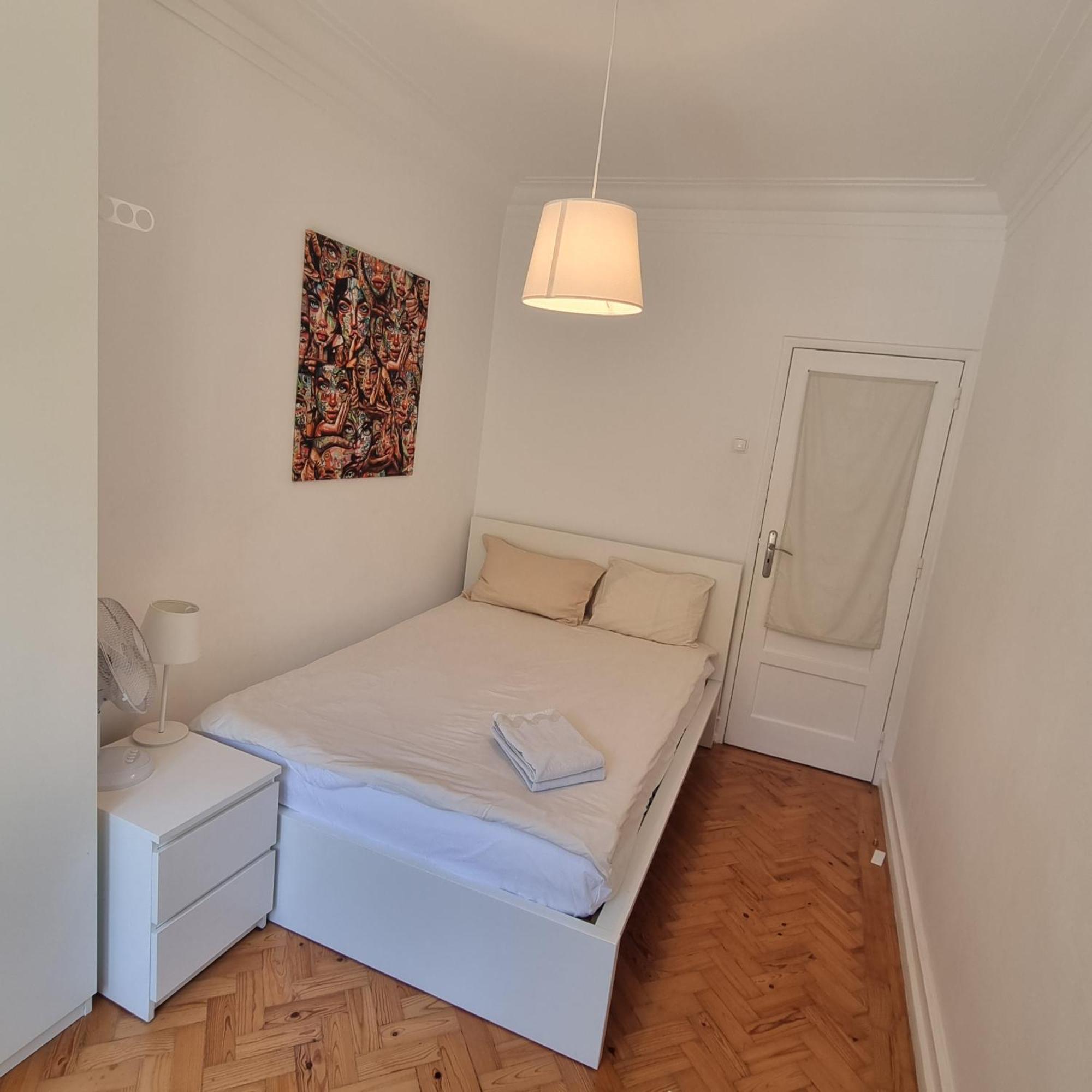 Coliving In Center Long-term Homestay